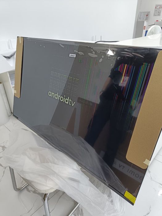 Продам телевизор на запчасти