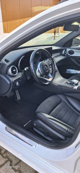 Mercedes c220 4matic Premium!