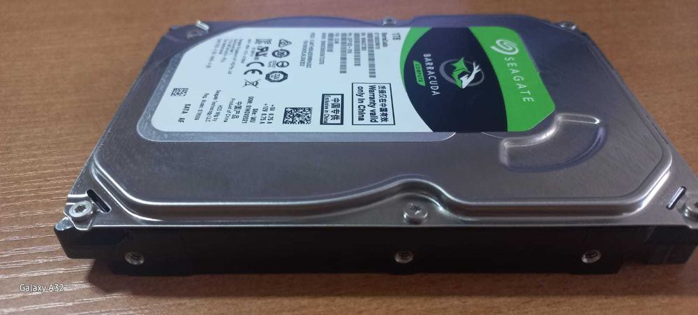 Продается Жесткий диск HDD 1TB Seagate Barracuda