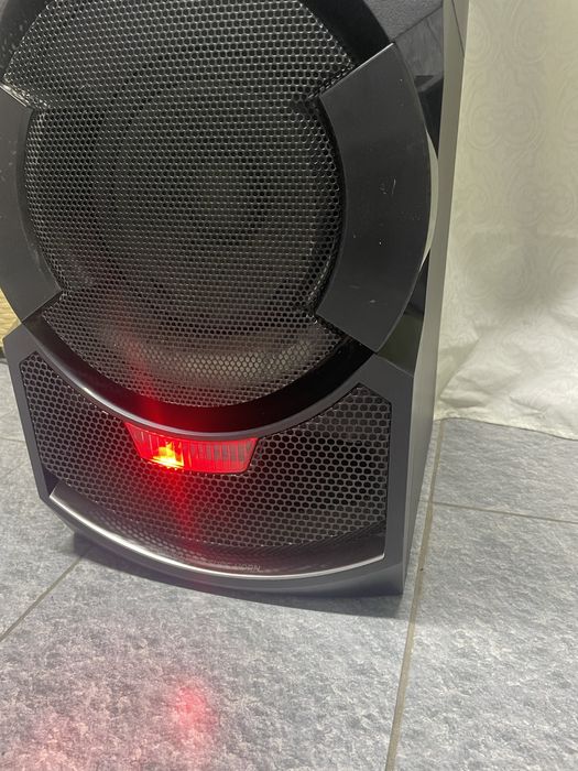 Продам музыкальный центр SONY