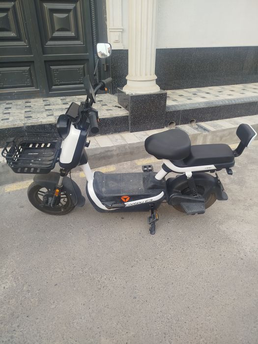 Yangi zamonaviy va juda sifatli elektr skuter sotiladi arzon narxda. K