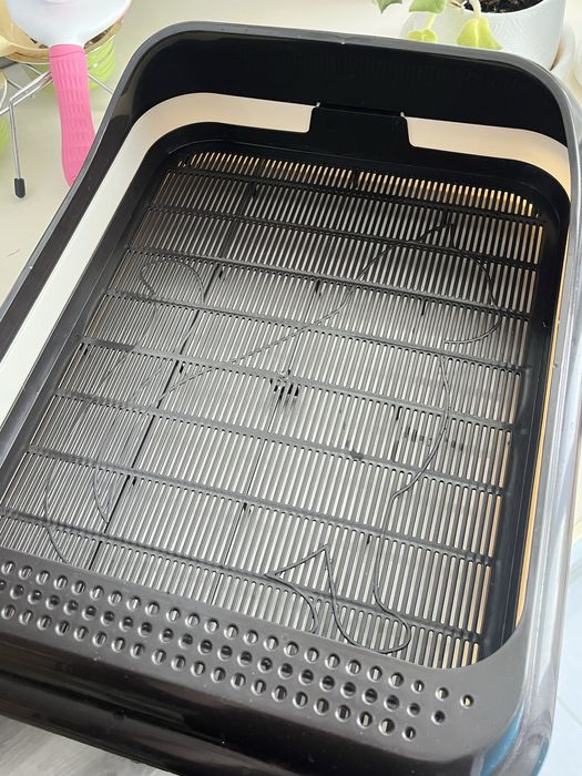 Продам глубокий лоток для кошек