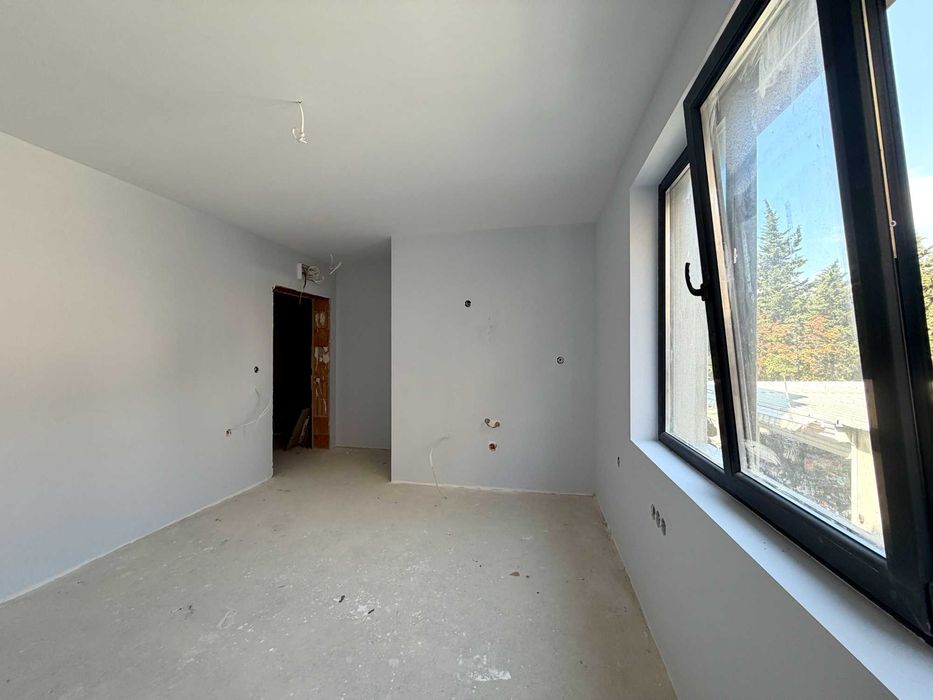 Продава се Едностаен апартамент в Поморие - 32 кв.м за 1625 €/кв.м - Снимка #3