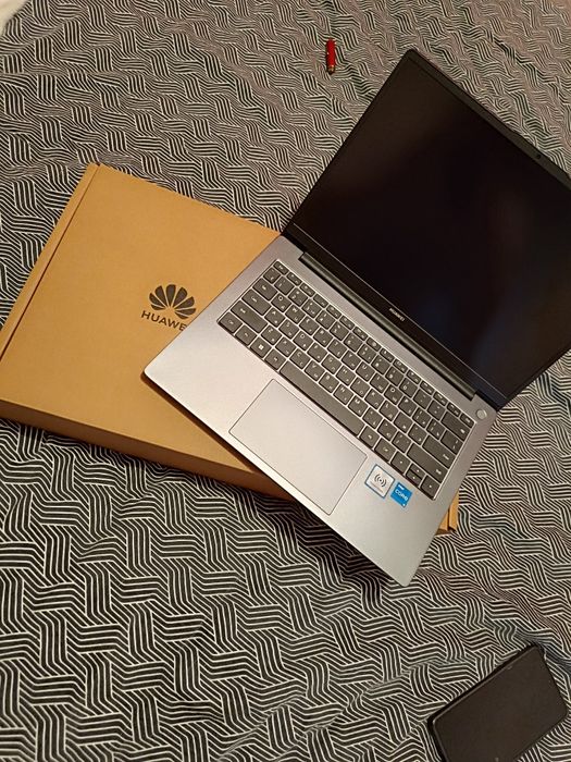 Ноутбук HUAWEI MateBook D14
