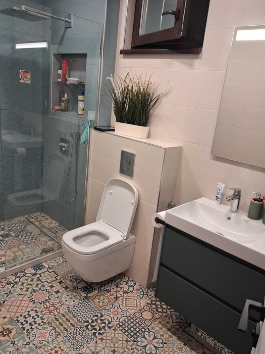 Строителна фирма вътрешни ремонти, основни и довършителни