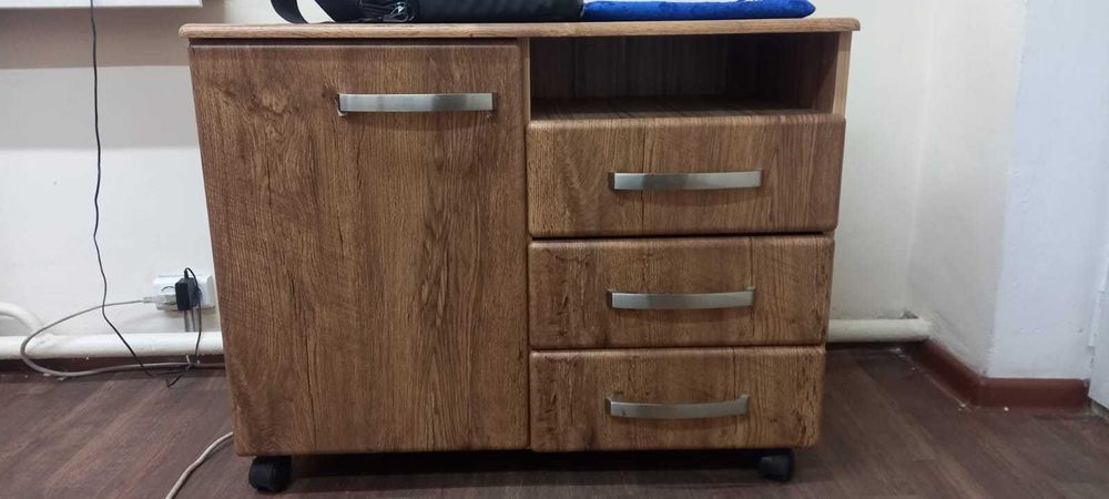 комплект офисной мебели