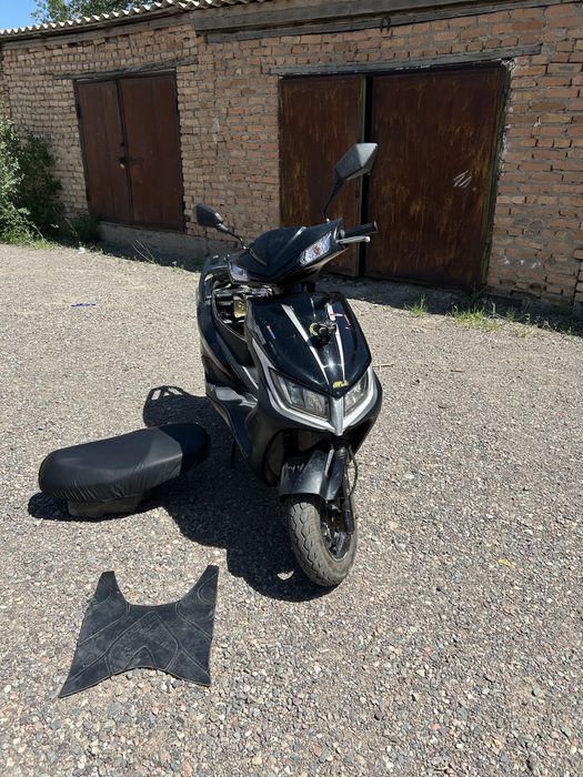 Мопед М8 срочно продаю