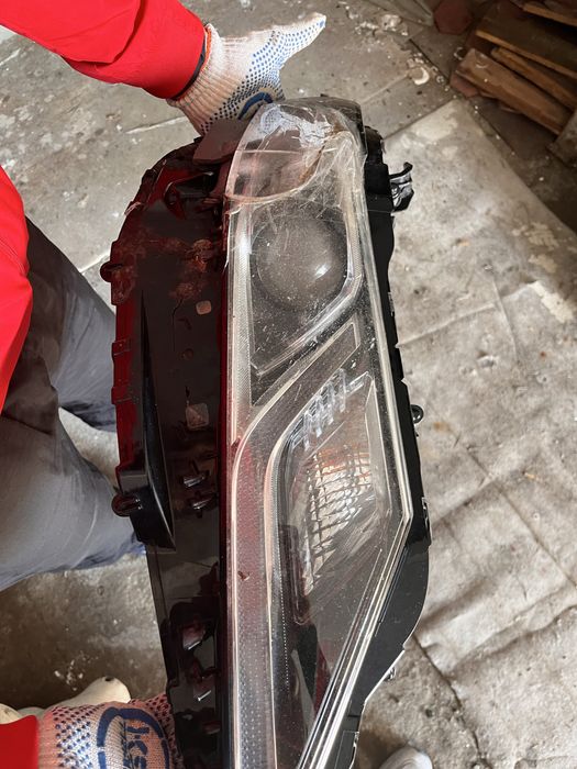 Фара toyota camry