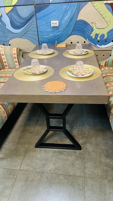 Продам мебель для кафе