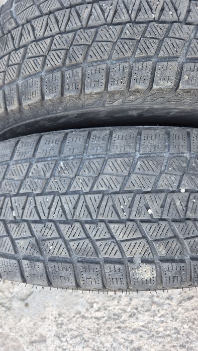 225 70 15 2бр бусови гуми дот 18 6мм граифер без лепенки