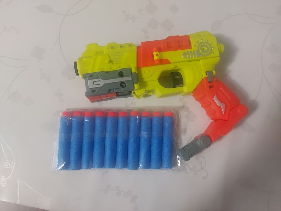 Продам робот пистолет