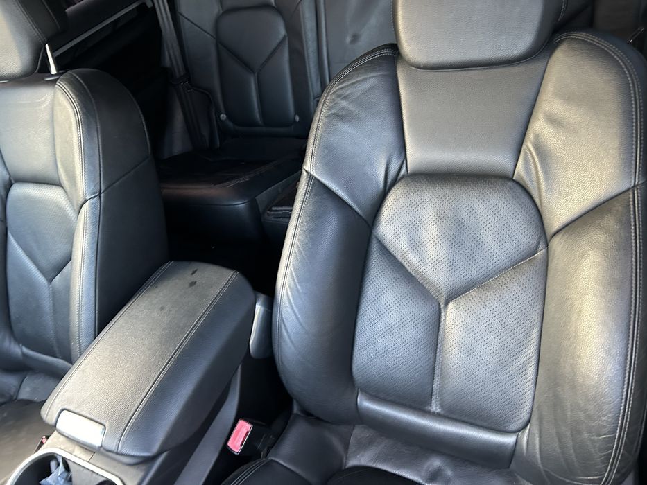Capac Cotieră piele neagră Porsche Cayenne 2012