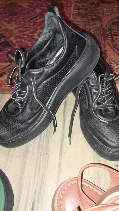 Продам женскую одежду