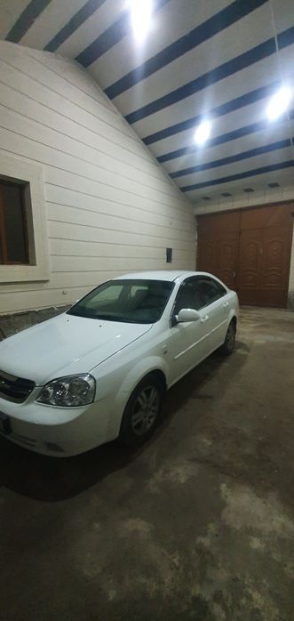 Chevrolet lacetti
