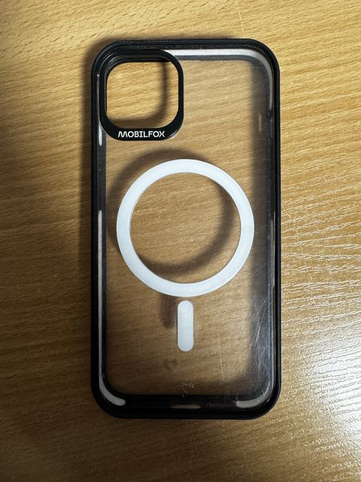 Кейс за Iphone 15pro и 13