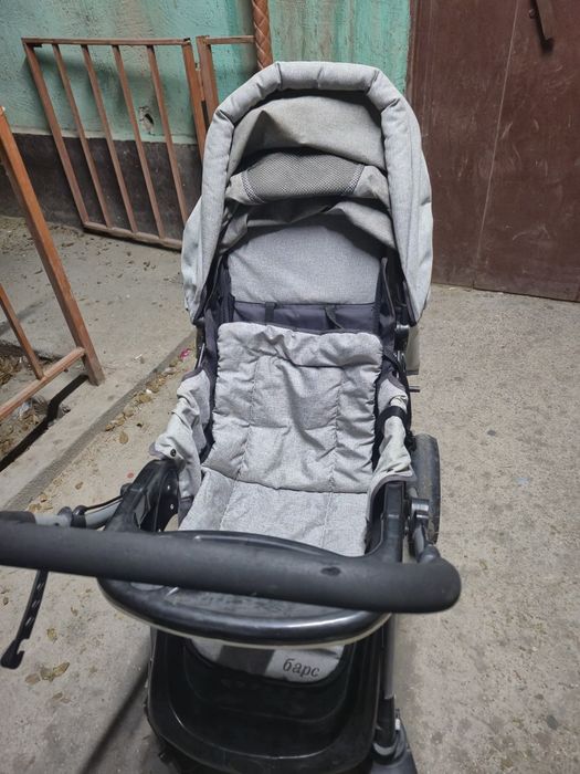 Продам детскую коляску