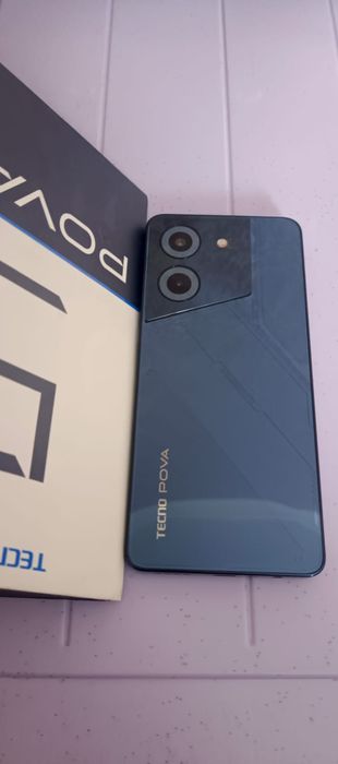 Телефон Tecno Pova 5