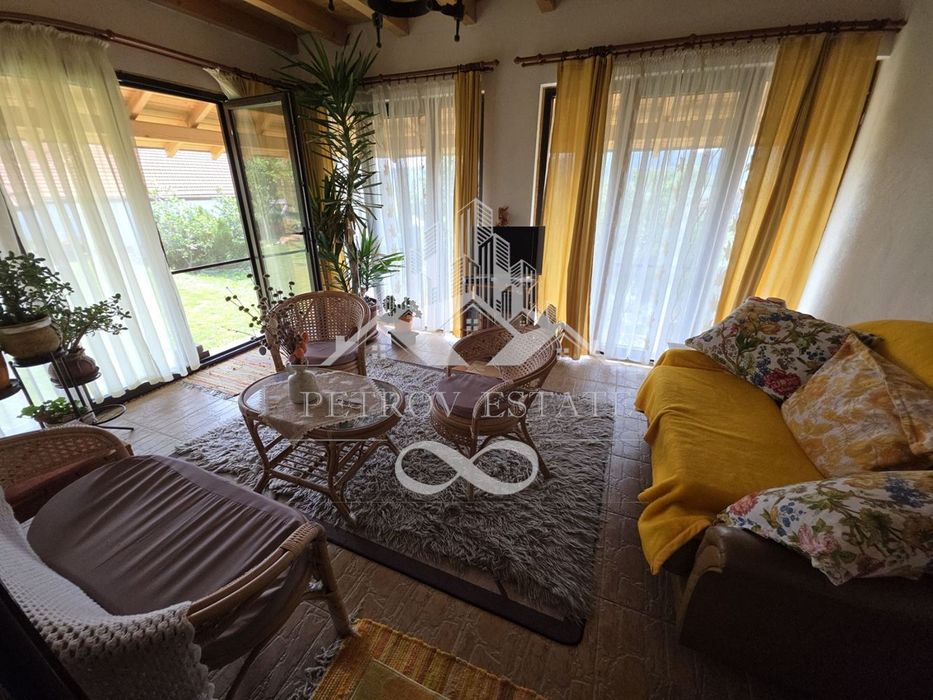 Къща в Пазарджик, област-гр.Велинград площ 165 цена 185999