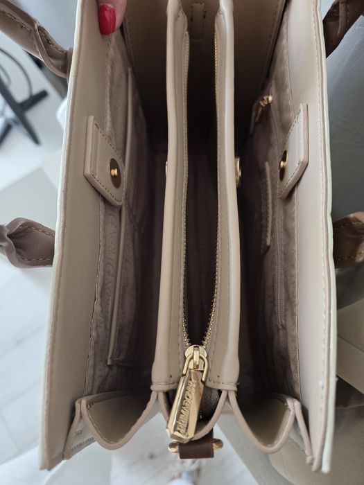 Сет от тренчкот, чанти, обувки