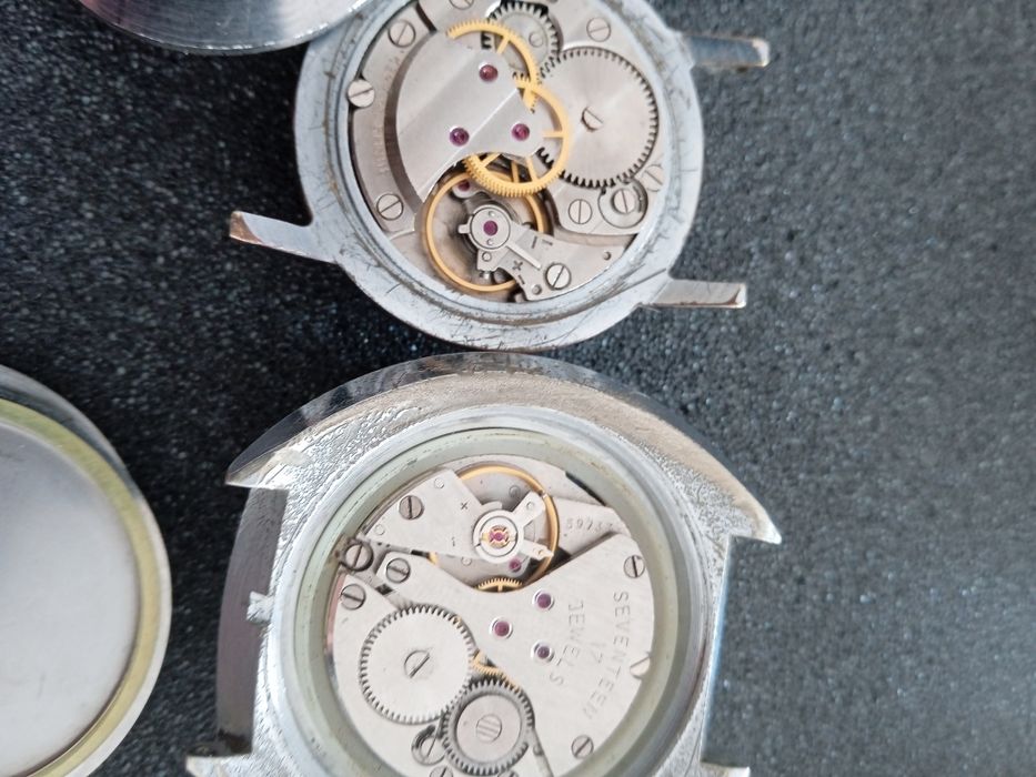 Лот руски механични часовници. ZARIA,POLJOT RAKETA ORIENT.