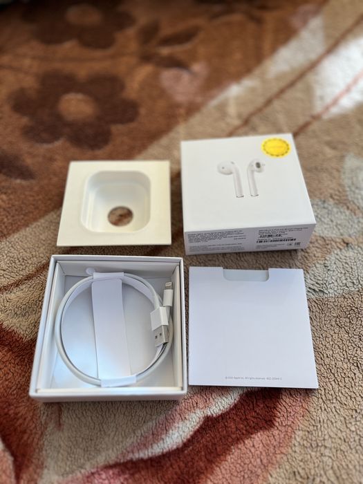 Наушники 2 версии