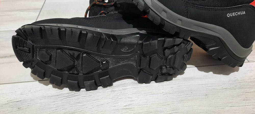 Ghete Decathlon marimea 37