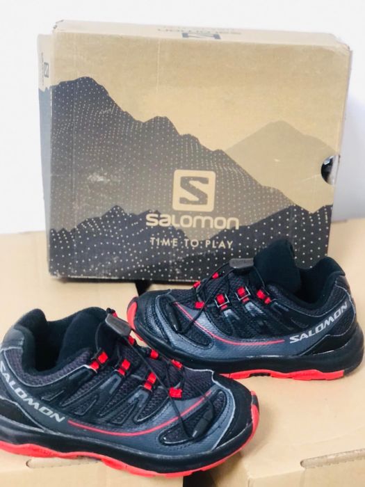 Bocanci baiat SALOMONmarimea 30-31,inter19,5cm,GORETEX,nu ghete pielr