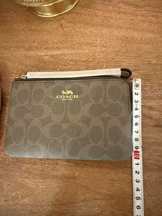Пормоне Coach
