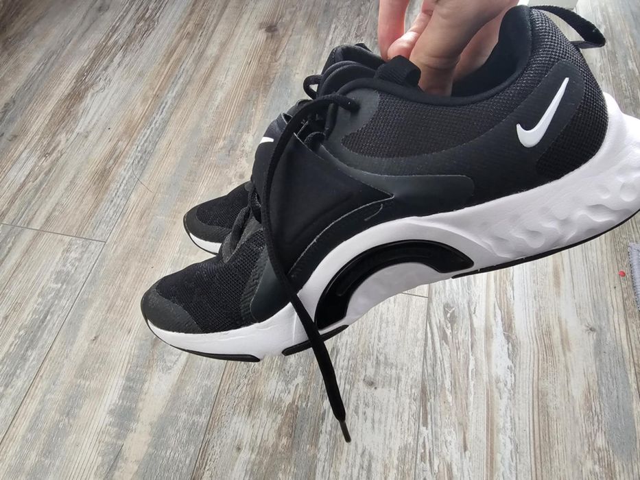 Женски маратонки Nike