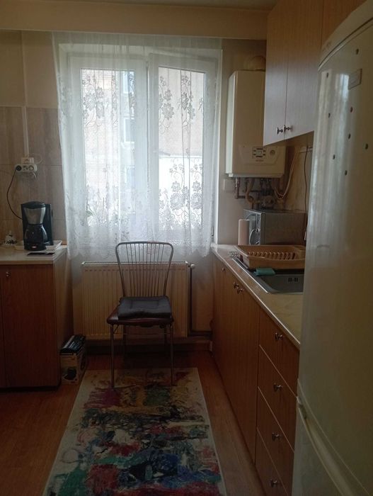 Apartament 4 camere decomandat-etaj2-zona Carpați Deva