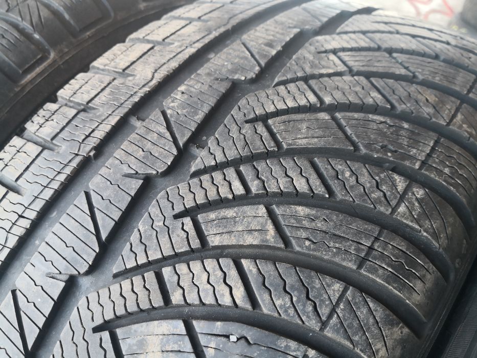 245 45 18 цола гуми Michelin 4 броя