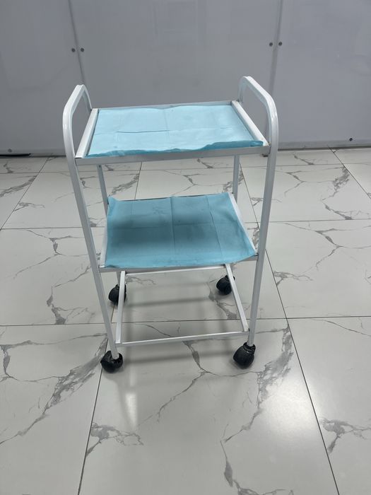 Стомотологические тумбочки