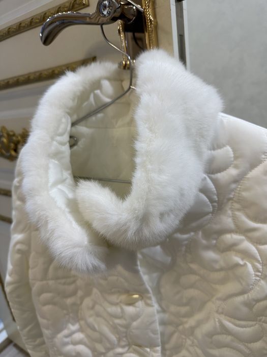 Новая  белая куртка для свадебного платья и не только