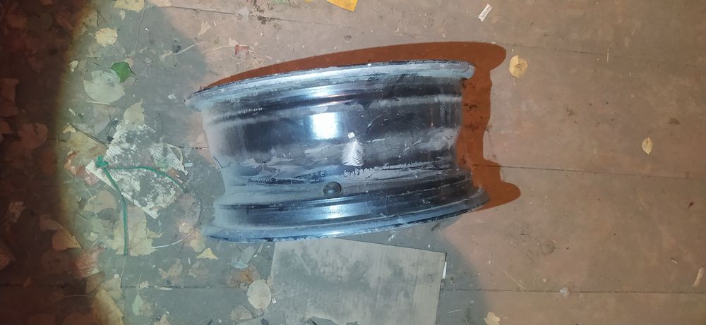 Продам Литые диски на Nissan Sunny