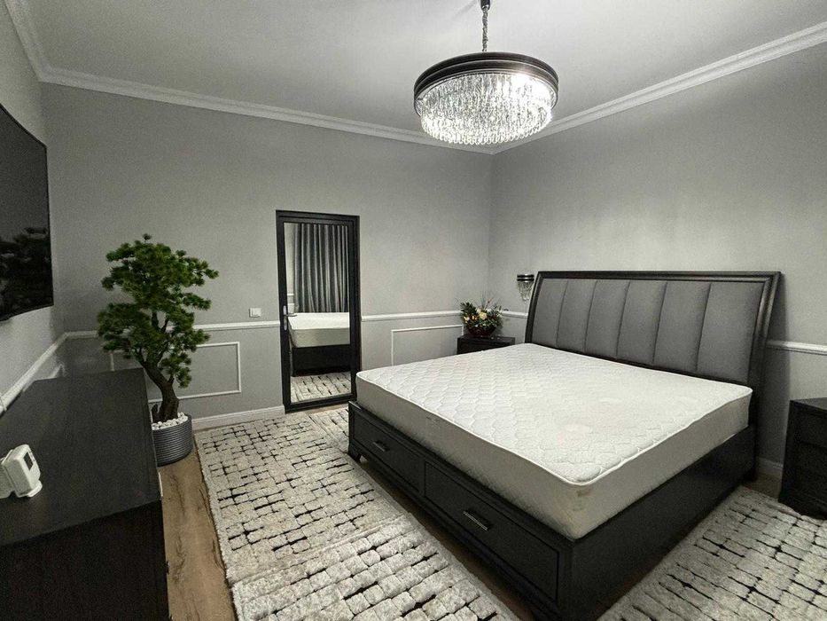 Ansamblu Rezidențial Privat: Casă 180mp (Mobilată Premium) și Duplex 400mp (La Roșu)