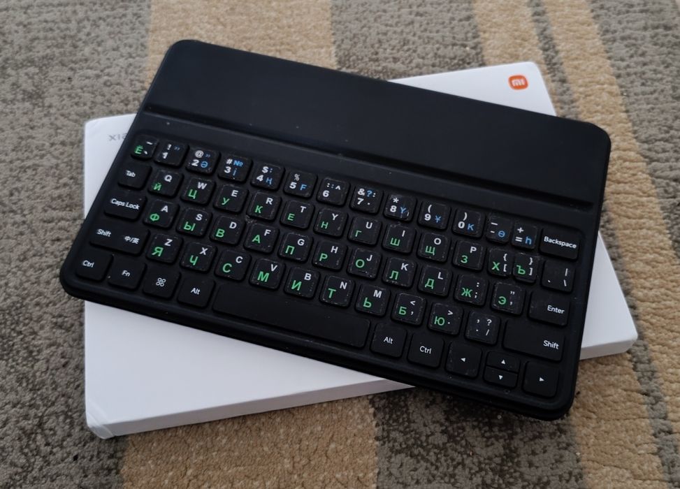 Планшет Xiaomi Pad 6 и Клавиатура планшета