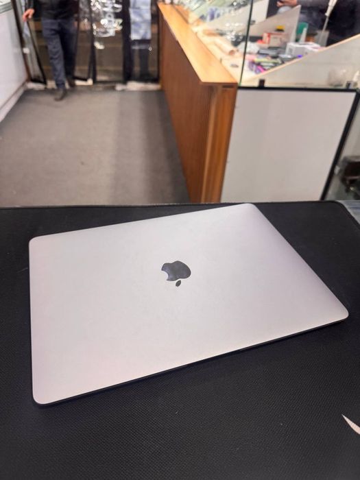 Apple Macbook Air M1 SSD 256GB ОЗУ 8GB Retina  karopa dok