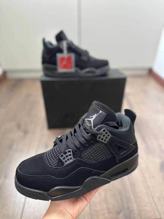 Adidasi NIKE Air JORDAN 4 Retro Black Cat Premium din Piele la Cutie