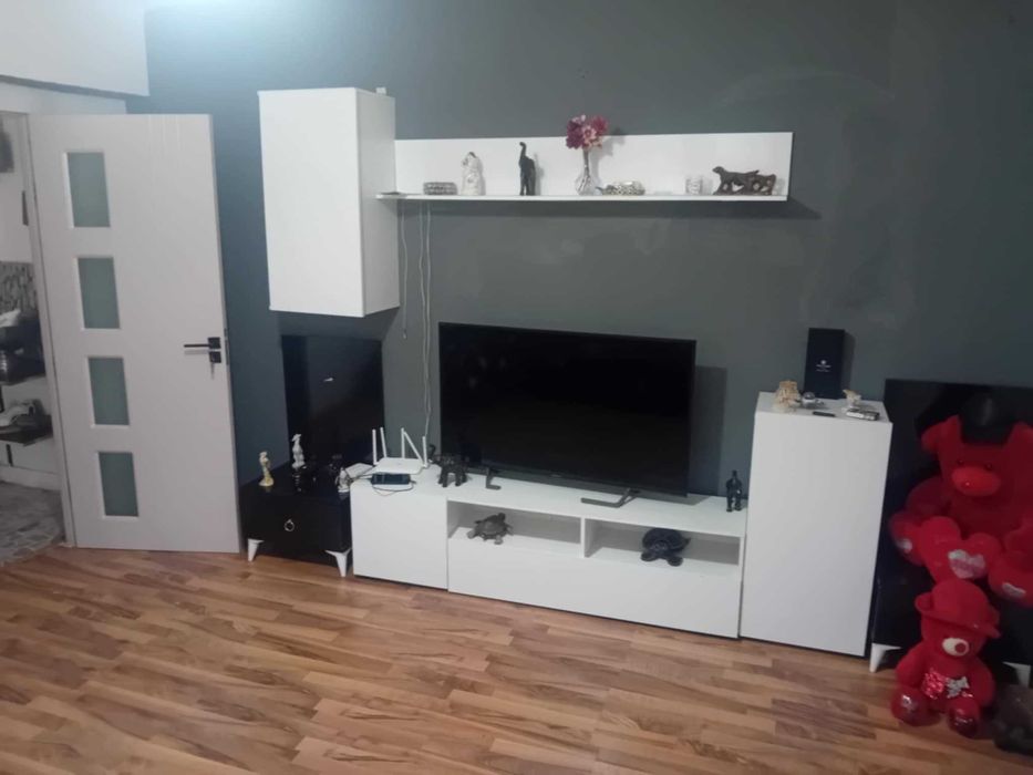 Apartament de închiriat