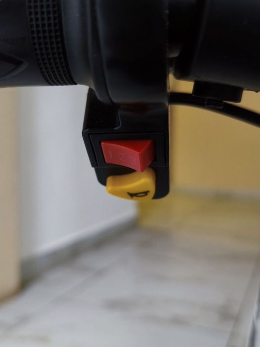 Красно белый дрифткар