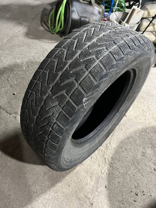 Продам шины 255/65/R17