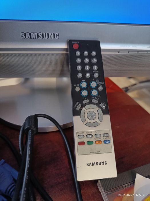 Телевизор монитор Samsung 20"