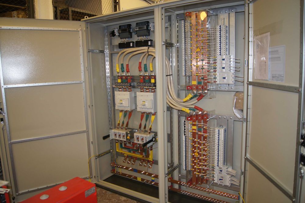 Профессионал Электр шитларни йиғиш: АВР, ВРУ, УКРМ, ГРШ