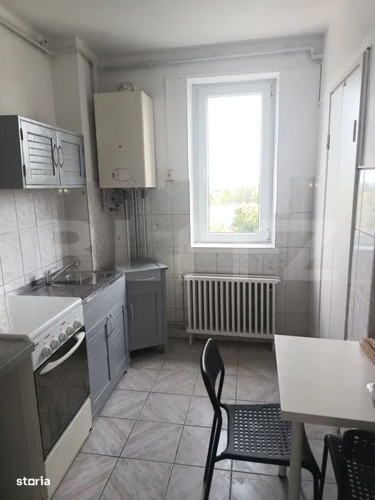 Apartament 2 camere, semidecomandat, zona Iulius