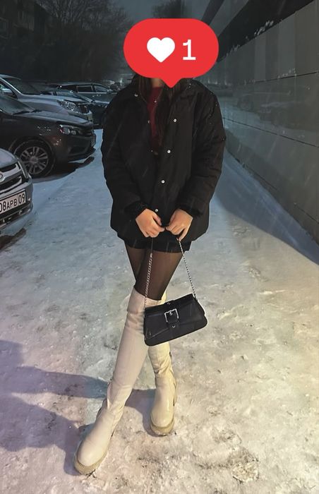 Продам женскую куртку