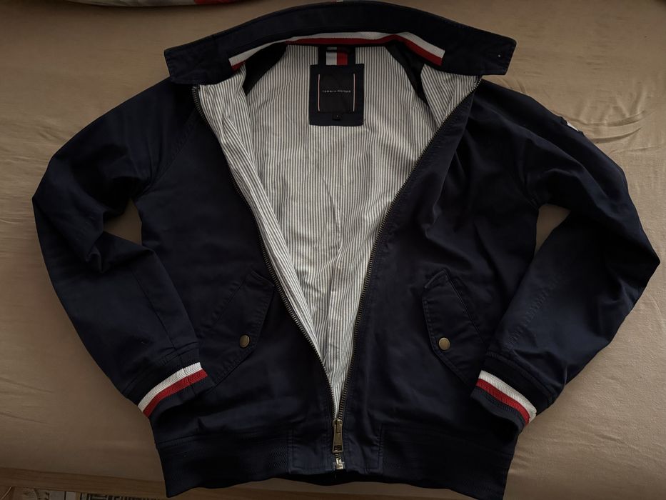 Tommy Hilfiger L