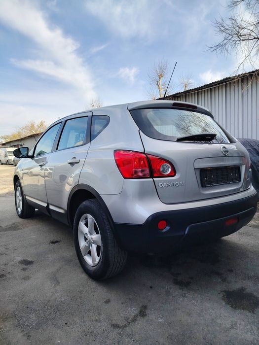 Топ състояние Нисан Кашкай 1.5 DCI