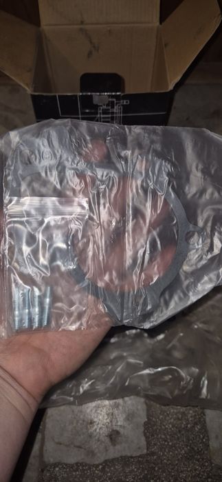 Водна помпа за Дайхатсу фероза/ Daihatsu feroza