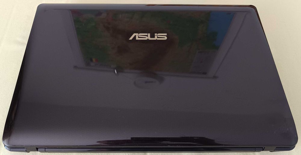 Laptop Asus K52Jr Intel I5 450m 4 Video dedicat 15.6 40Cm Windows 10