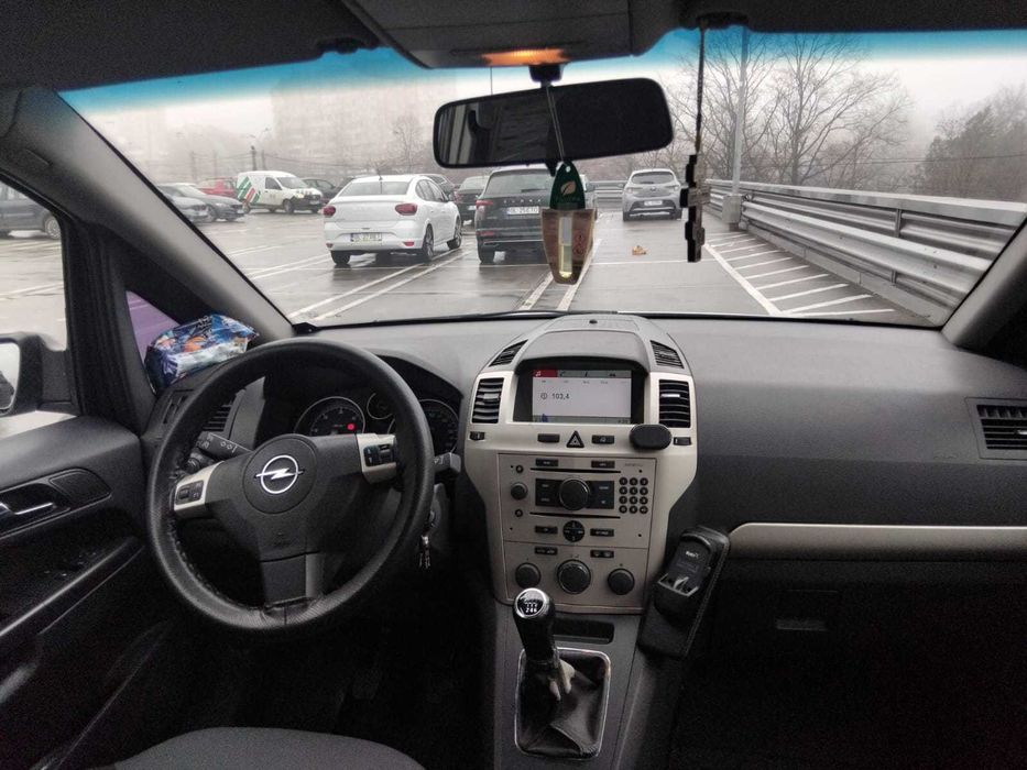 Vand Opel Zafira 1.9cdti-2008,7 locuri, km reali